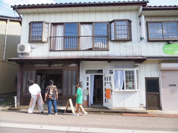 空き家を使って芸術祭